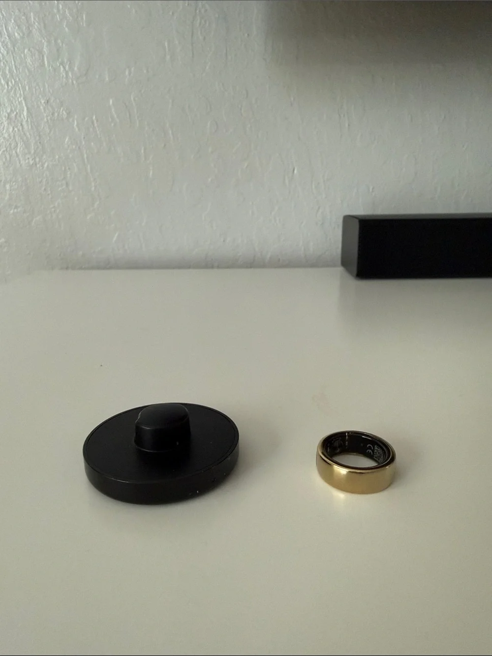 Oura Ring 3rd Generation size 7 Gold USED